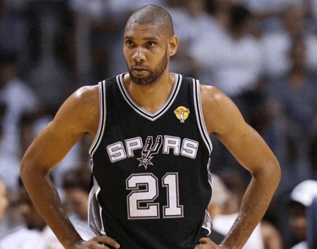 卡什：夏窗我收到好几份报价，但我就想留在维拉，我喜欢这里（卡什：夏窗收到多份报价仍选择留在维拉，我很喜欢这里）