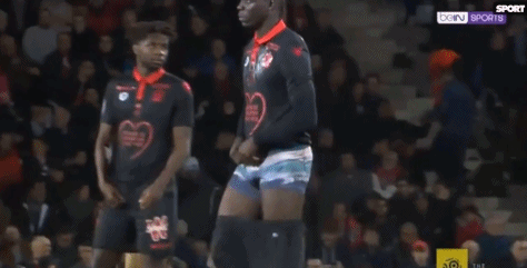 米体：罗马法院起诉那不勒斯转会财务造假，涉及奥斯梅恩等人