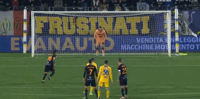 克鲁斯：国米对博洛尼亚是事实上的决赛，谁先进球谁就赢（克鲁斯：国米战博洛尼亚堪比决赛，先开纪录者将取胜）