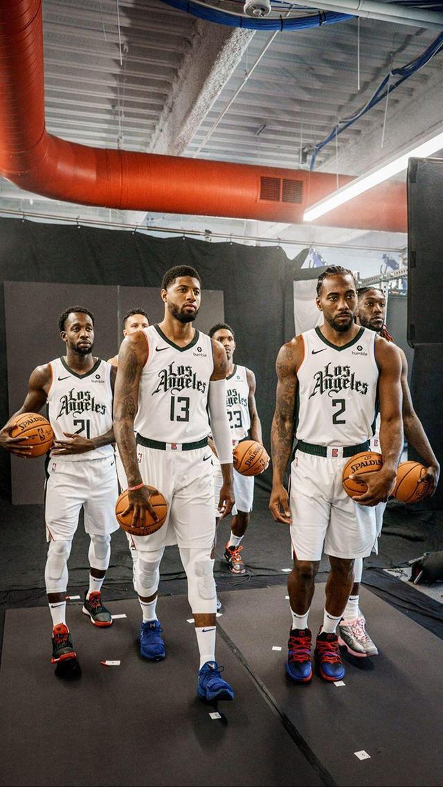 斯卢茨基：柔佛打法更接近于欧洲球队，希望我们展现出竞争力（斯卢茨基：柔佛踢法更像欧洲队，期待我们打出竞争力）