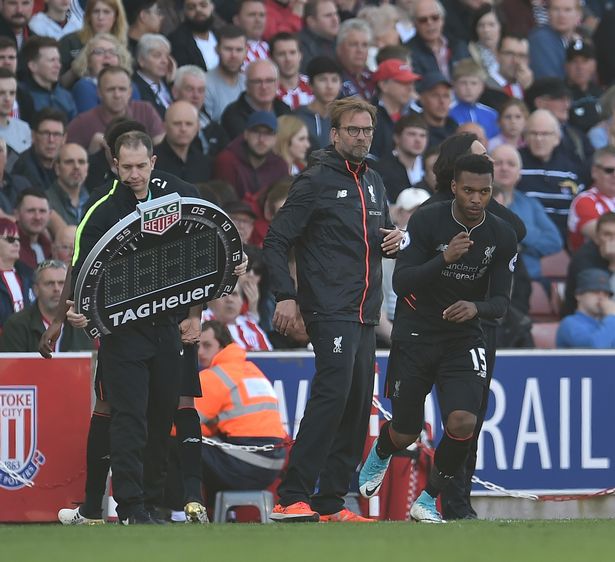 埃及主帅：萨拉赫的存在就是优势，我们将全力争胜以提前出线（埃及主帅：萨拉赫赋予球队优势，我们将全力取胜力争提前出线）