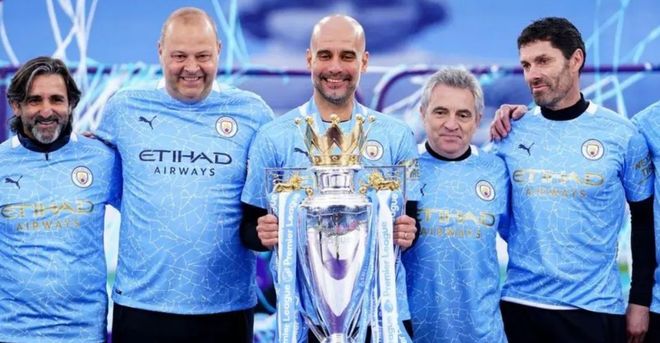 巴萨前高管：皇马就像校霸，只敢狂扁小朋友，碰到强的就缩了（巴萨前高管：皇马如校园霸凌者，欺弱避强）